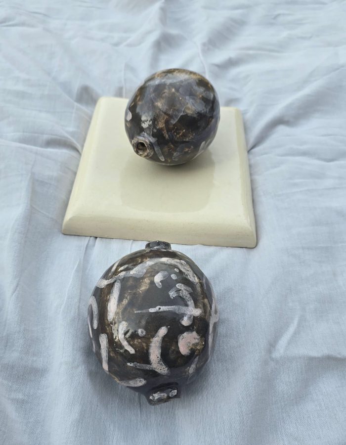 Plato de gres con bochas